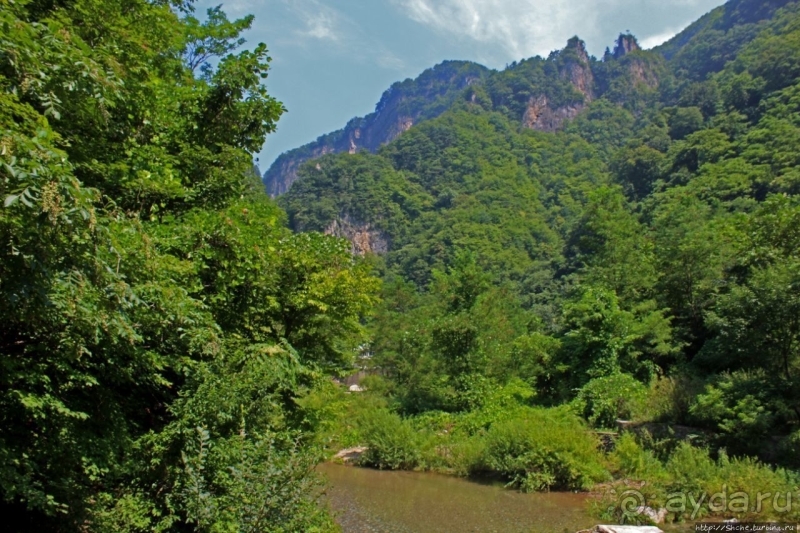 "Эхо Кореи" — 75-метровый водопад Ullim Fall