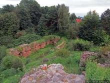 Если уж руины, то пускай они будут такие. Тарнувский замок