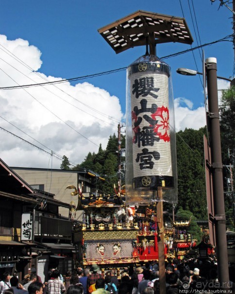 Осенний фестиваль в Такаяма - Ятайи и куклы