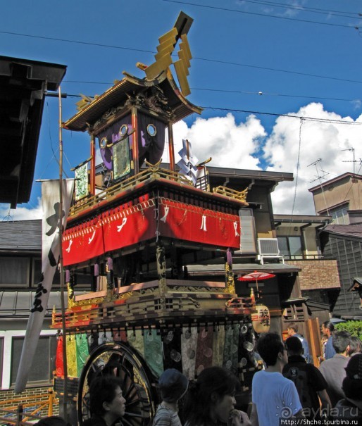 Осенний фестиваль в Такаяма - Ятайи и куклы