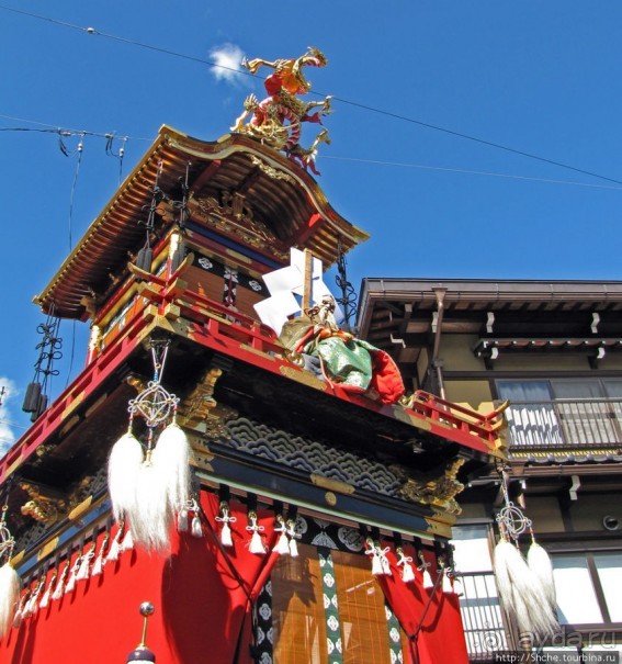 Осенний фестиваль в Такаяма - Ятайи и куклы