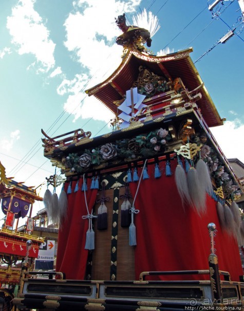 Осенний фестиваль в Такаяма - Ятайи и куклы