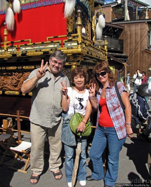 Осенний фестиваль в Такаяма - Ятайи и куклы