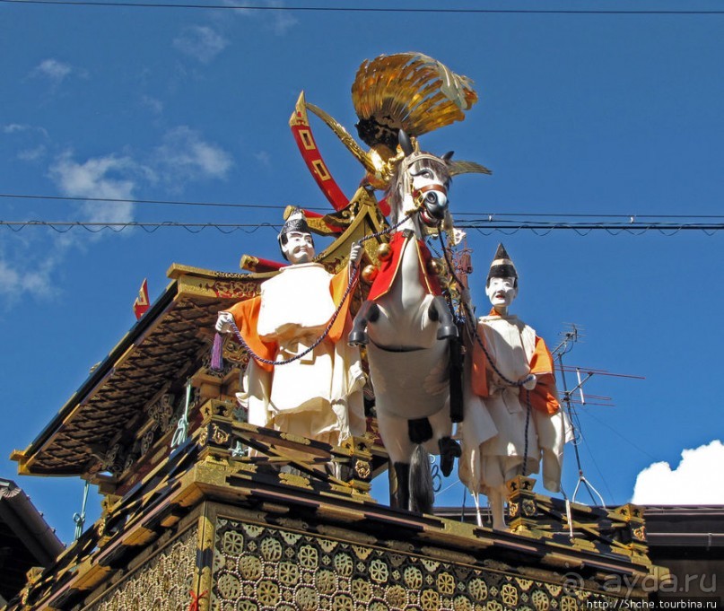 Осенний фестиваль в Такаяма - Ятайи и куклы