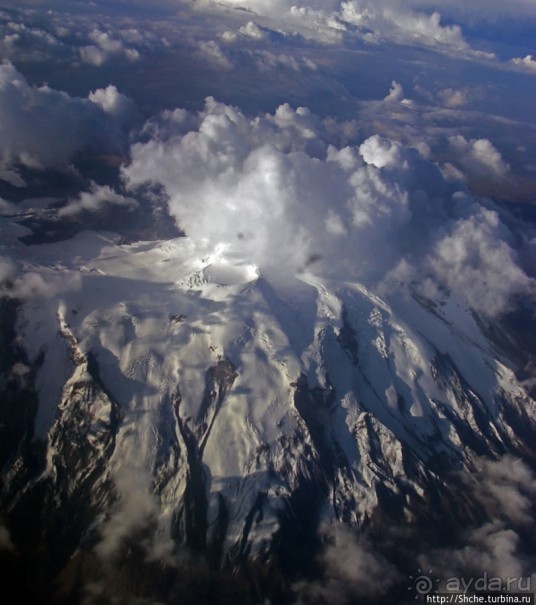 " Под крылом самолета..." заснеженные вершины Анд