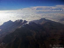 " Под крылом самолета..." заснеженные вершины Анд