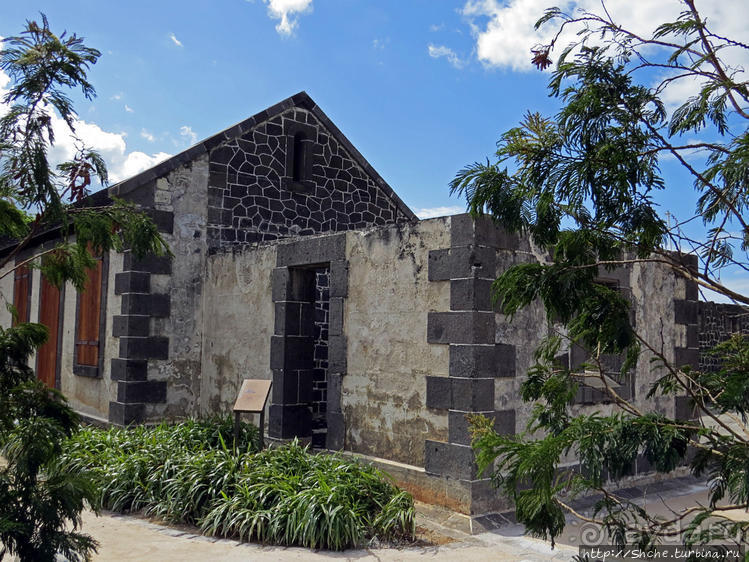 Иммиграционный терминал Ааправаси-Гхат — объект ЮНЕСКО №1227