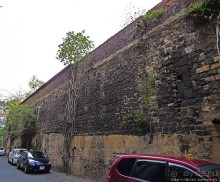 Иммиграционный терминал Ааправаси-Гхат — объект ЮНЕСКО №1227