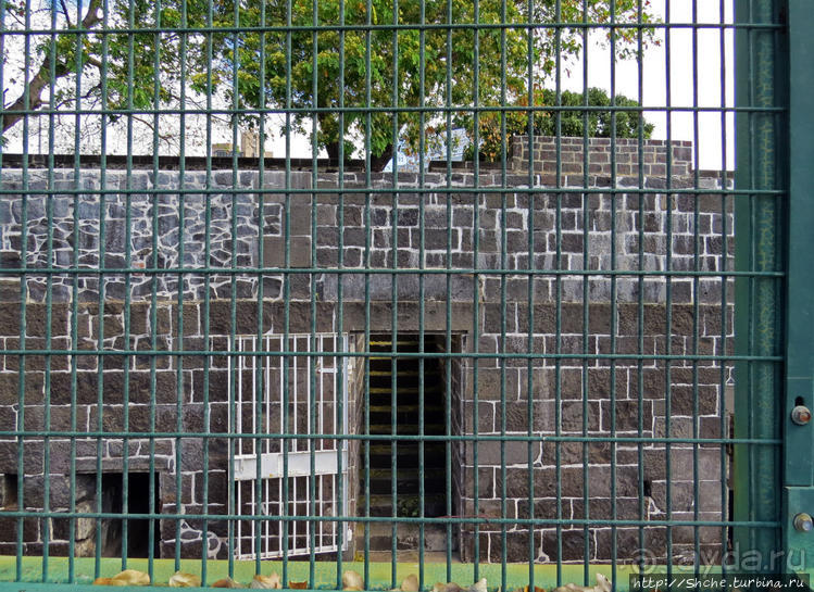 Иммиграционный терминал Ааправаси-Гхат — объект ЮНЕСКО №1227