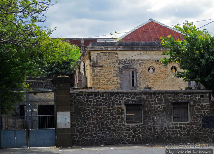 Иммиграционный терминал Ааправаси-Гхат — объект ЮНЕСКО №1227