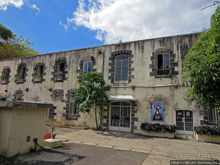 Иммиграционный терминал Ааправаси-Гхат — объект ЮНЕСКО №1227