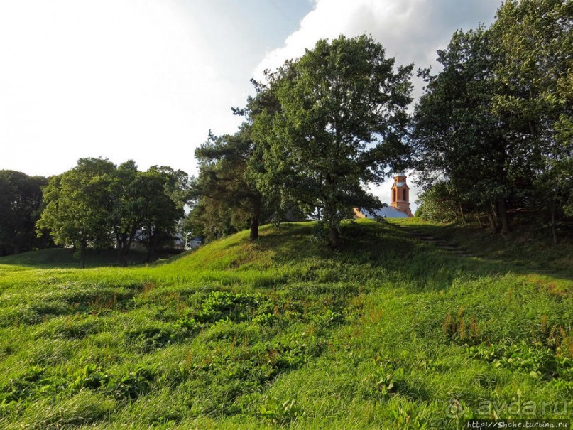 Не полые холмы... зеленые курганы Кярнаве