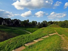 Не полые холмы... зеленые курганы Кярнаве