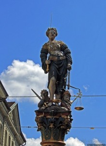 Удивительная "изюминка" Берна — уличные фонтаны 16 века