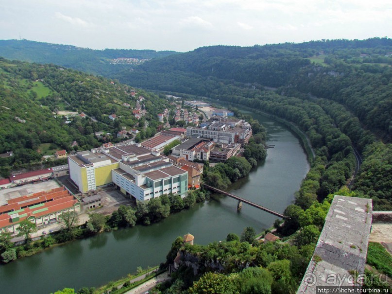 Безансон, взгляд на город и окрестности с высоты цитадели