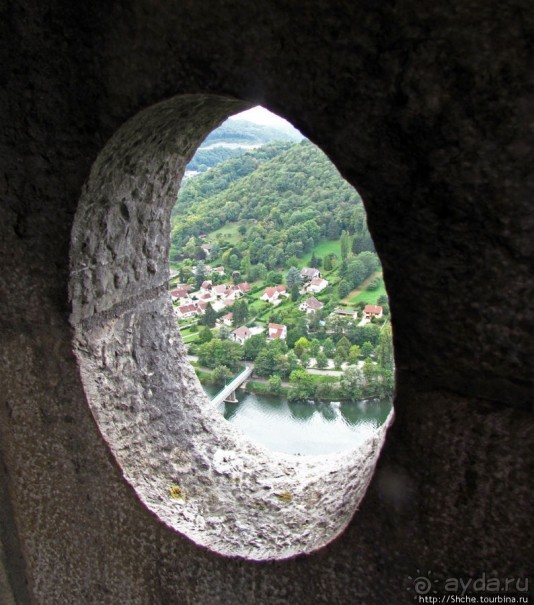 Безансон, взгляд на город и окрестности с высоты цитадели