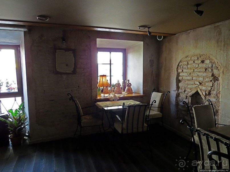 Антикварный ресторан-бутик в республике Ужупис