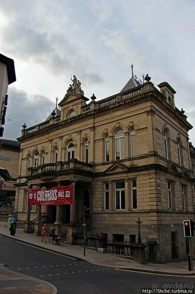 Вечернее знакомство с Дерри, прогулка в поисках отеля