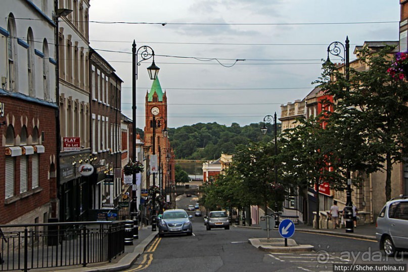 Вечернее знакомство с Дерри, прогулка в поисках отеля