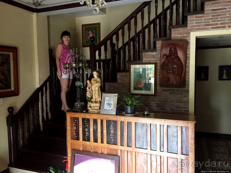 Отель "Каса Рика" / Casa Rica Hotel. Отель в историческом испанском городском особняке