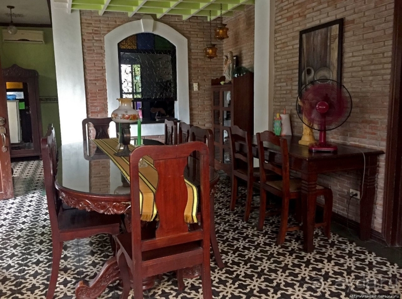 Отель "Каса Рика" / Casa Rica Hotel. Отель в историческом испанском городском особняке