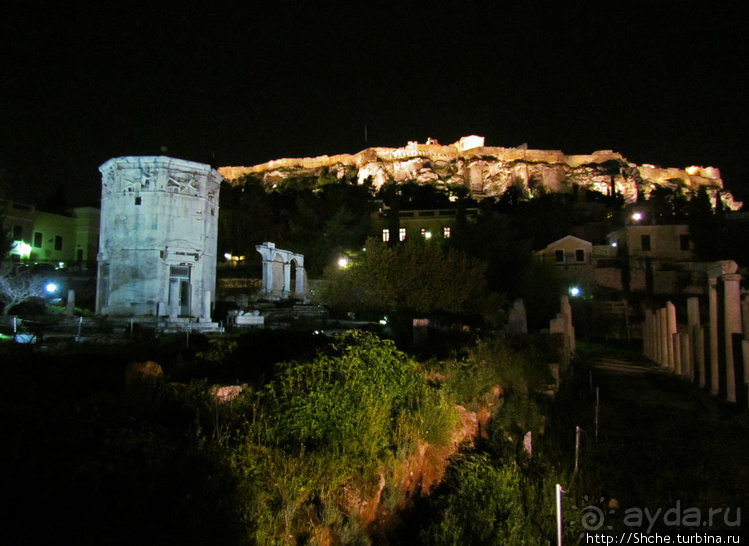 Библиотека Адриана и Римский форум — античность не отпускает