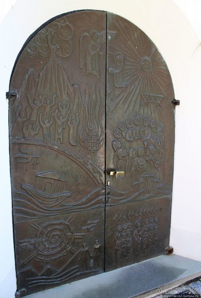 Петропавловская церковь на монастырском острове Райхенау