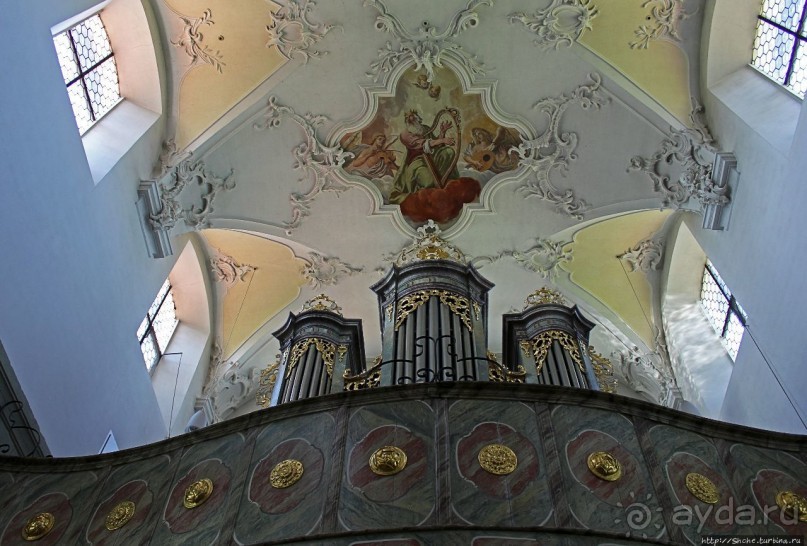 Петропавловская церковь на монастырском острове Райхенау