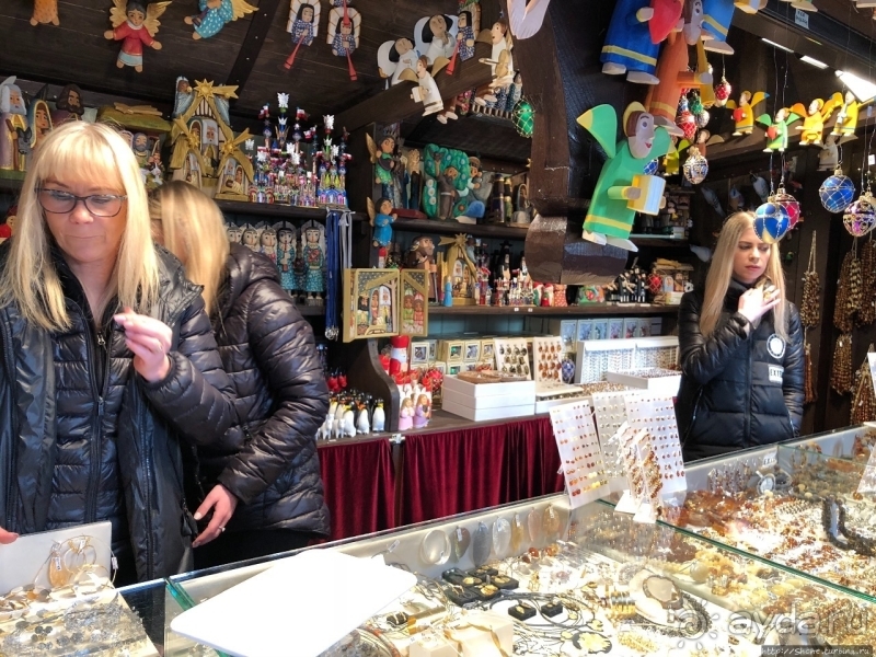 Рождественский подарок посетителям Нюрнберга от побратимов