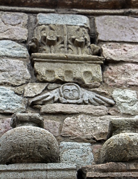 Iglesia de Balbanera — старейшая церковь Эквадора