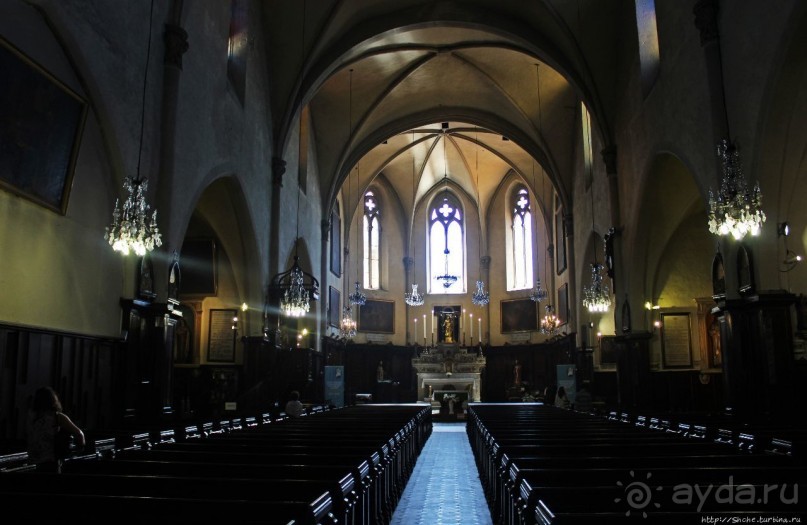 Церковь Богоматери Доброй Надежды в исторической части Канн