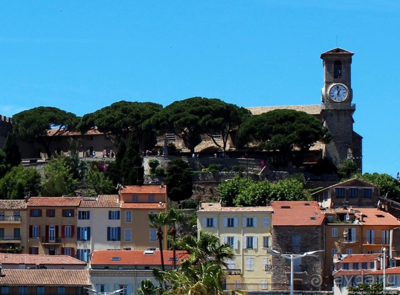 Церковь Богоматери Доброй Надежды в исторической части Канн