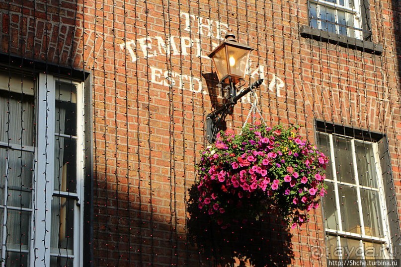 Эстетика ирландского общепита. Район "Temple bar"