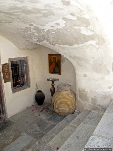 Ия — олицетворение красот Греции