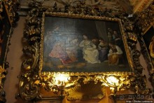 Рассмотрим по-внимательнее... детали Лорето