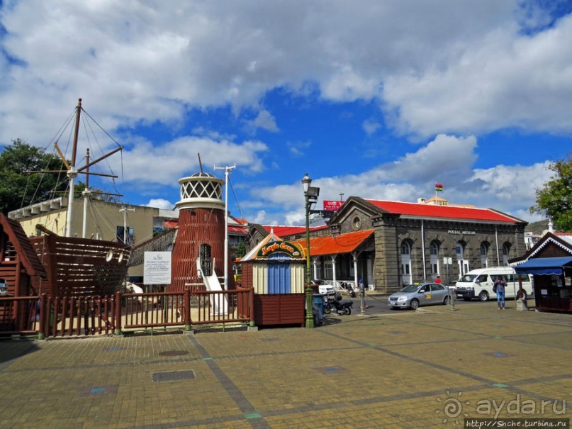 Набережная — самое цивильное место в столице Маврикия