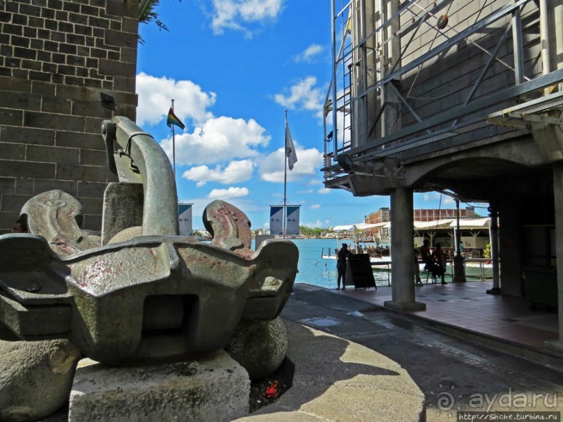 Набережная — самое цивильное место в столице Маврикия