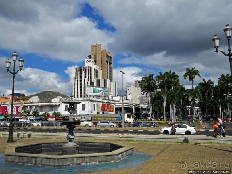Набережная — самое цивильное место в столице Маврикия