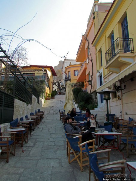 Чарующая Плака — средневековый квартал у подножия Акрополя