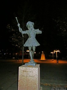 Вольяжной походкой по ночному Осло