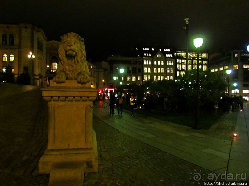 Вольяжной походкой по ночному Осло