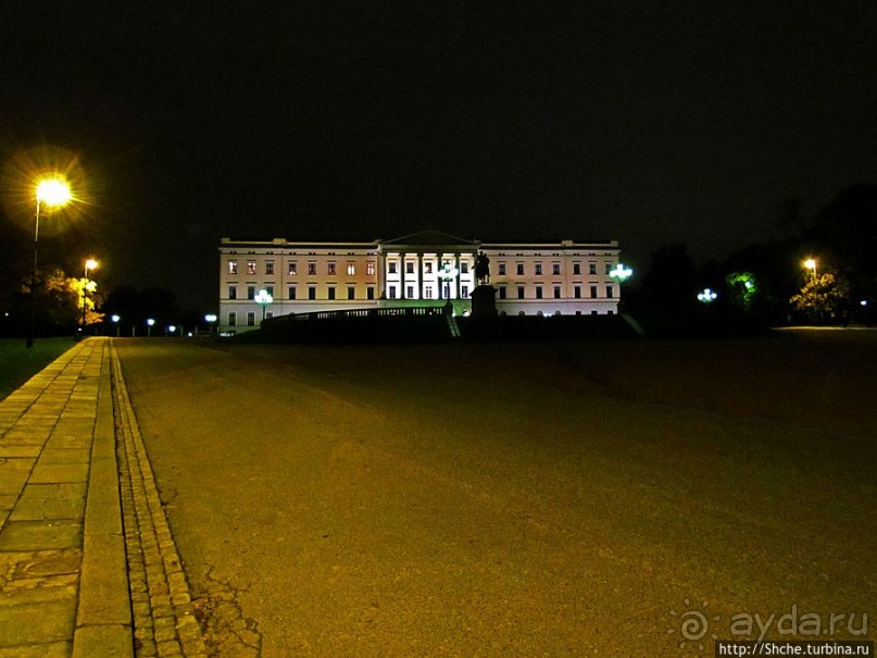 Вольяжной походкой по ночному Осло