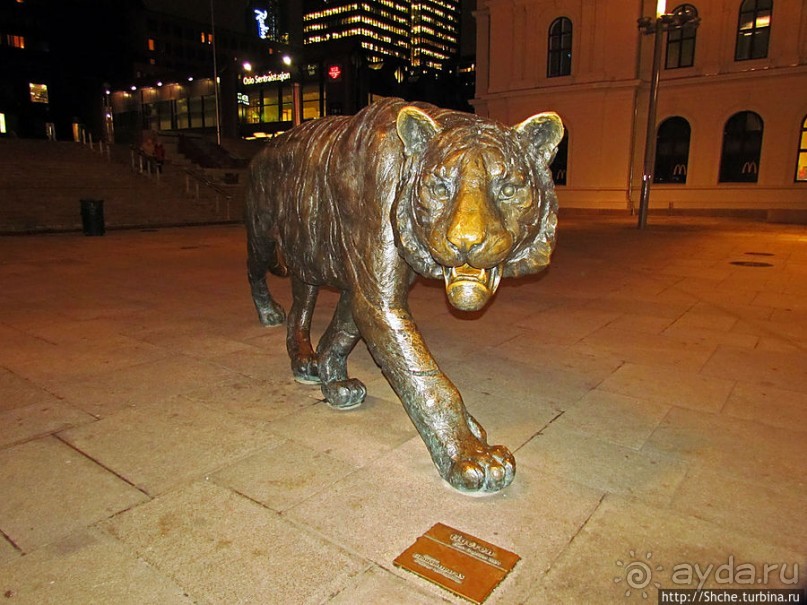 Вольяжной походкой по ночному Осло