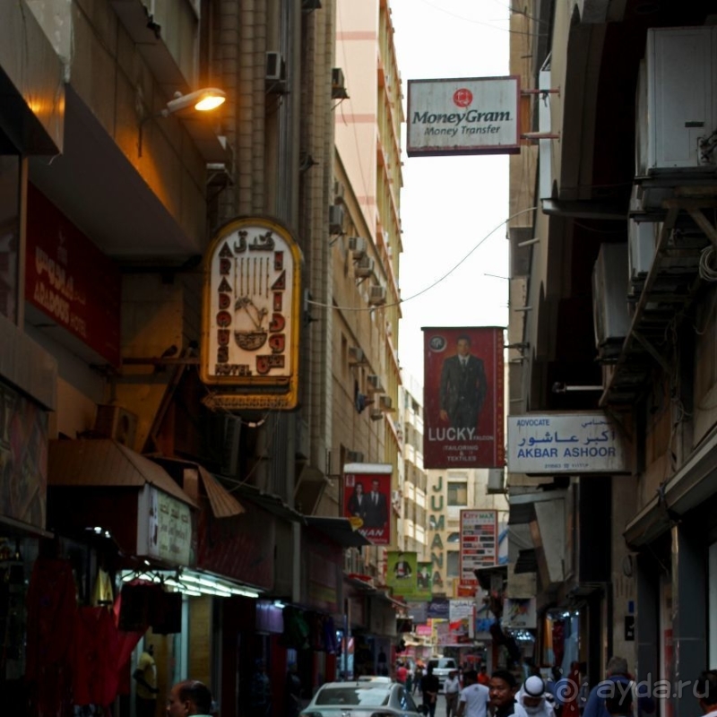 Manama Souk — старый базар, это всегда интересно