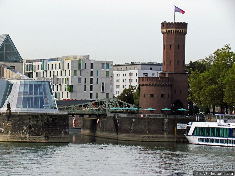 Из Кельна по Рейну против течения. Берег левый, берег правый