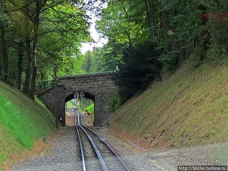 На фуникулере на гору Дракона — Драхенфельс (Drachenfels)