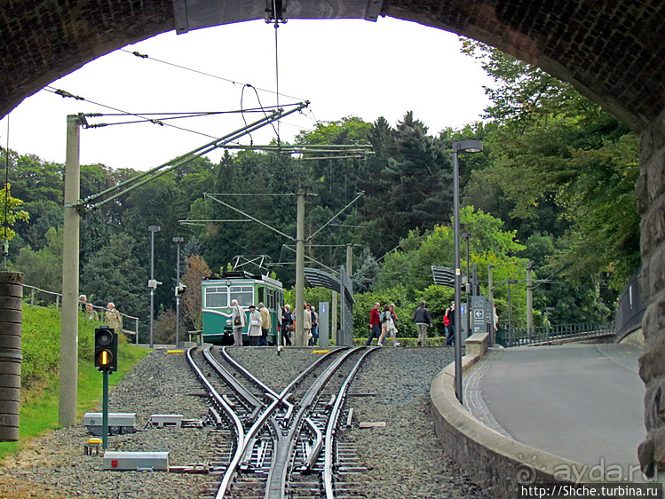 На фуникулере на гору Дракона — Драхенфельс (Drachenfels)