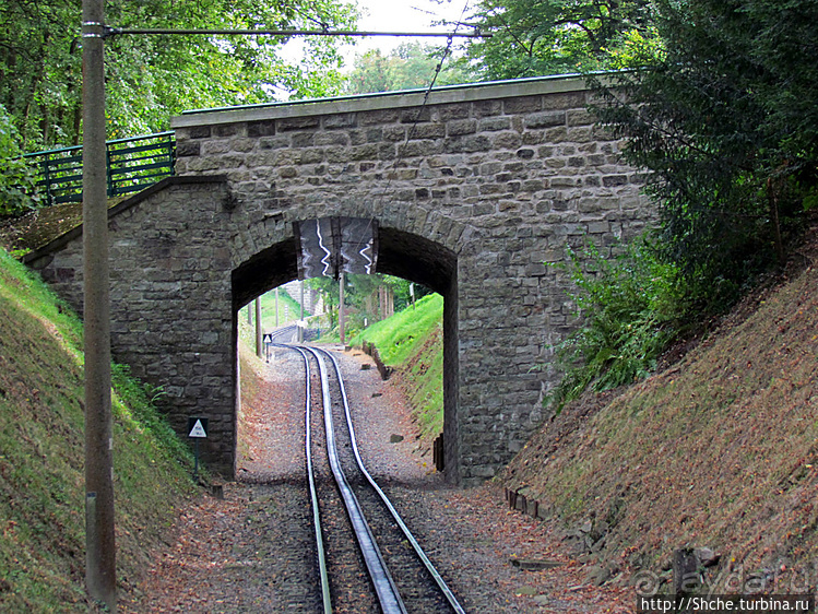 На фуникулере на гору Дракона — Драхенфельс (Drachenfels)