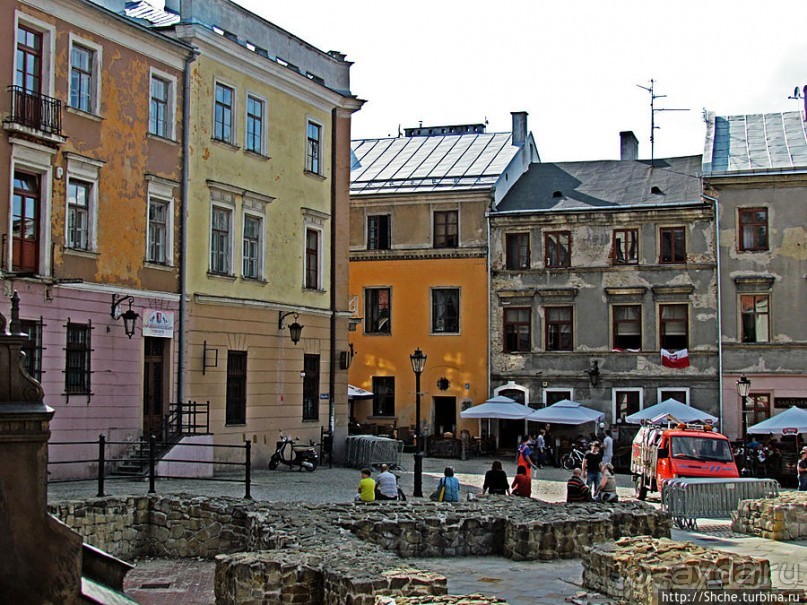 "Stare Miasto Люблин", в полном понимании слова "старый"