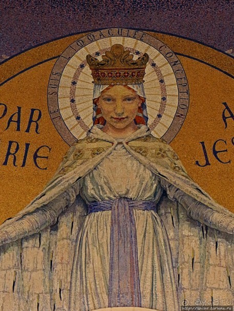 Базилика Богоматери Розария в Лурде (нижняя)